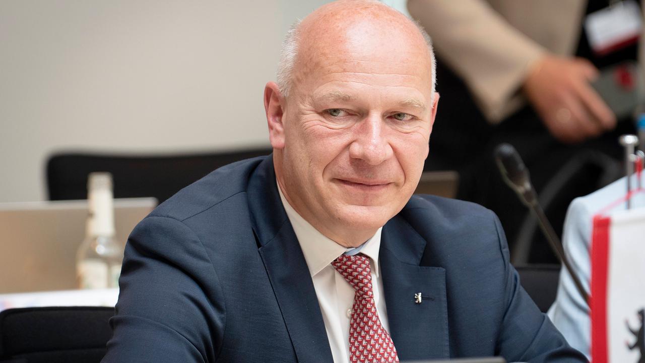Berlin: Berliner Verwaltungsreform: Wegner verspricht schnell spürbare Verbesserungen für Bürger