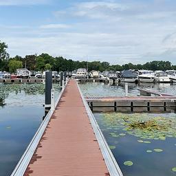 Der Steg an der Marina Zernsee.(Quelle:rbb/J.Piwon)