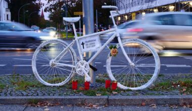 Berlin: Berlin-Zehlendorf: 87-Jährige stirbt wenige Tage nach Unfall mit Fahrrad im Krankenhaus