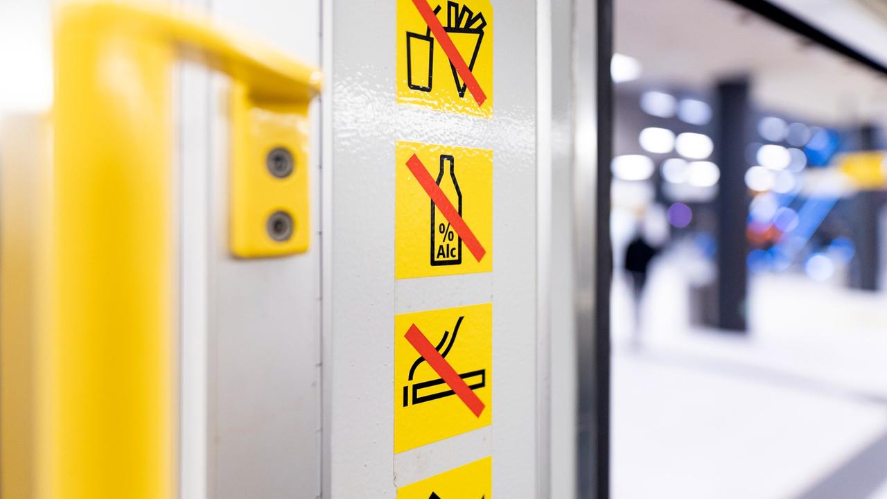 Berlin: Messerverbot im Berliner ÖPNV soll noch im Juni kommen
