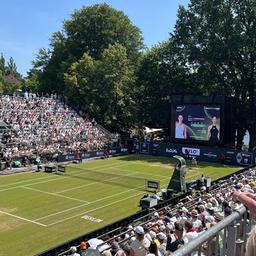 Tennis-Spielerinnen Vondrousova und Wang Xinyu im Finale der Berlin Ladies Open (Quelle: privat)