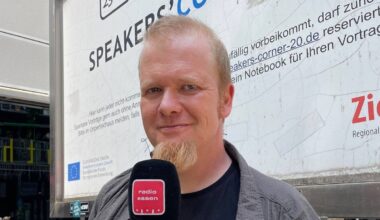 Wissenschaftler slamen in Essen in der Weststadthalle