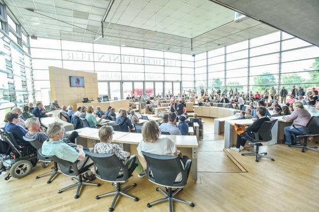 Zu Besuch im Landeshaus: Tag der offenen Tür.