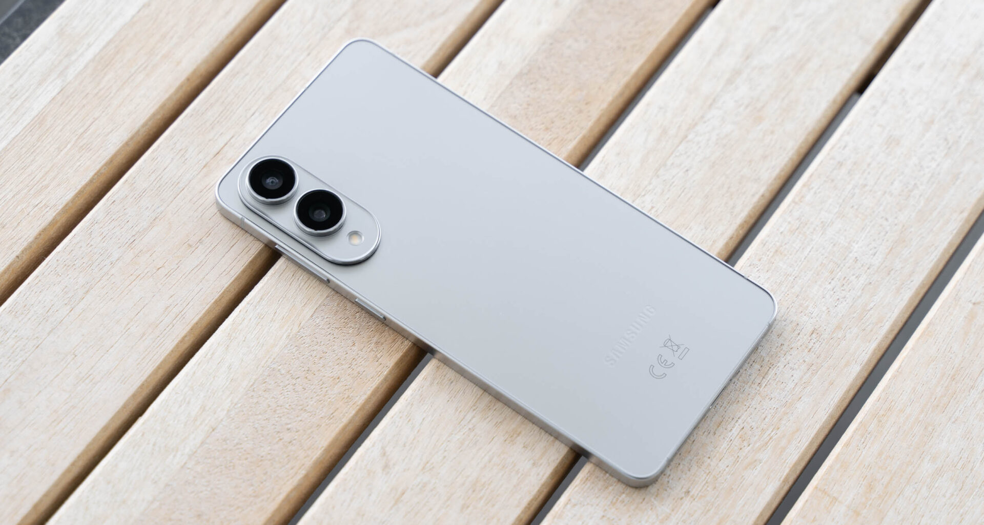 Samsung Galaxy S25 Edge Test: Design-Sensation oder Akku-Desaster?