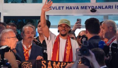 Leroy Sané in Istanbul: Blitzlichtgewitter & euphorische Fans