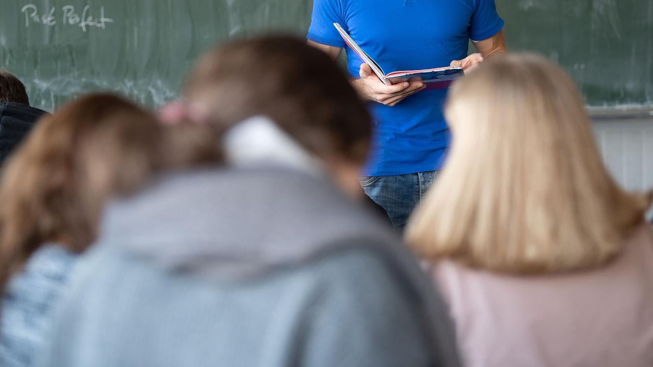 Extremismus in Schulen: Lehrer am rechten Rand