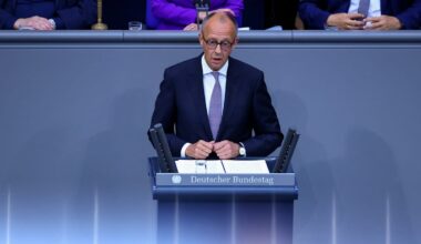 Bundeskanzler Merz warnt: „Müssen befürchten, dass Russland den Krieg über die Ukraine hinaus fortsetzen wird“