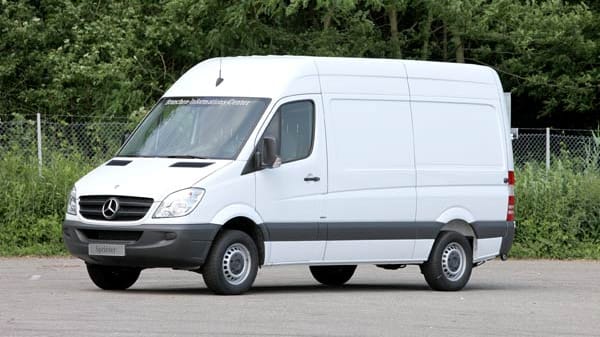 Sieger Transporter: Platz 1 Mercedes Sprinter, Platz 2 Fiat Ducato, Platz 3 VW Crafter. (