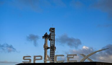 SpaceX-Riesenrakete explodiert bei Routinetest im Weltraumbahnhof Starbase