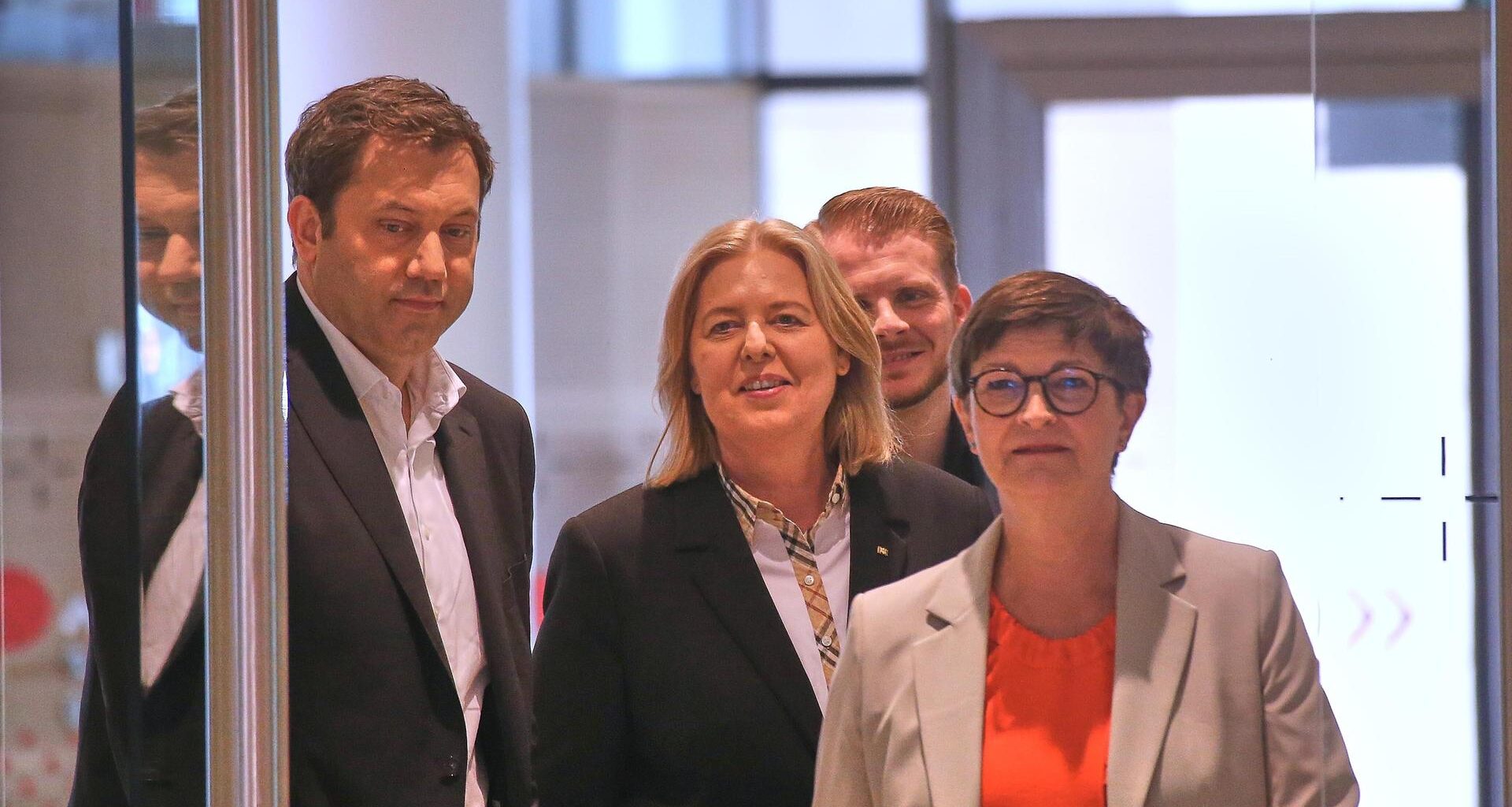 SPD-Spitze im Mai 2025: Lars Klingbeil, Bärbel Bas, Tim Klüssendorf, Saskia Esken (v.l.n.r.)