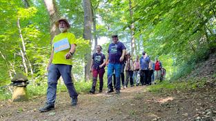 Wander-Führung am historischen Rundwanderweg halberg (Foto: SR/Max Zettler)