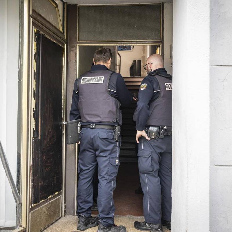 Stadt räumt Problemhaus im Duisburger Norden