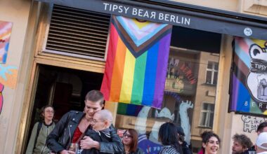 Tipsy Bear Bar in Berlin abermals queerfeindlich angegriffen
