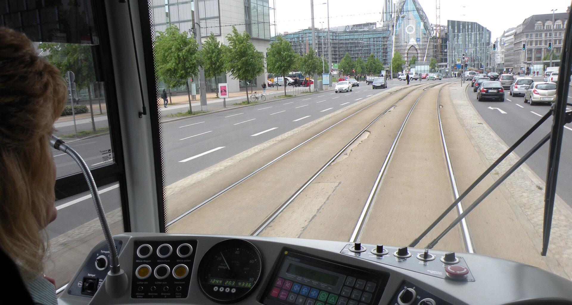 Helfen Dashcams gegen blockierte Straßenbahnen in Leipzig? · Leipziger Zeitung