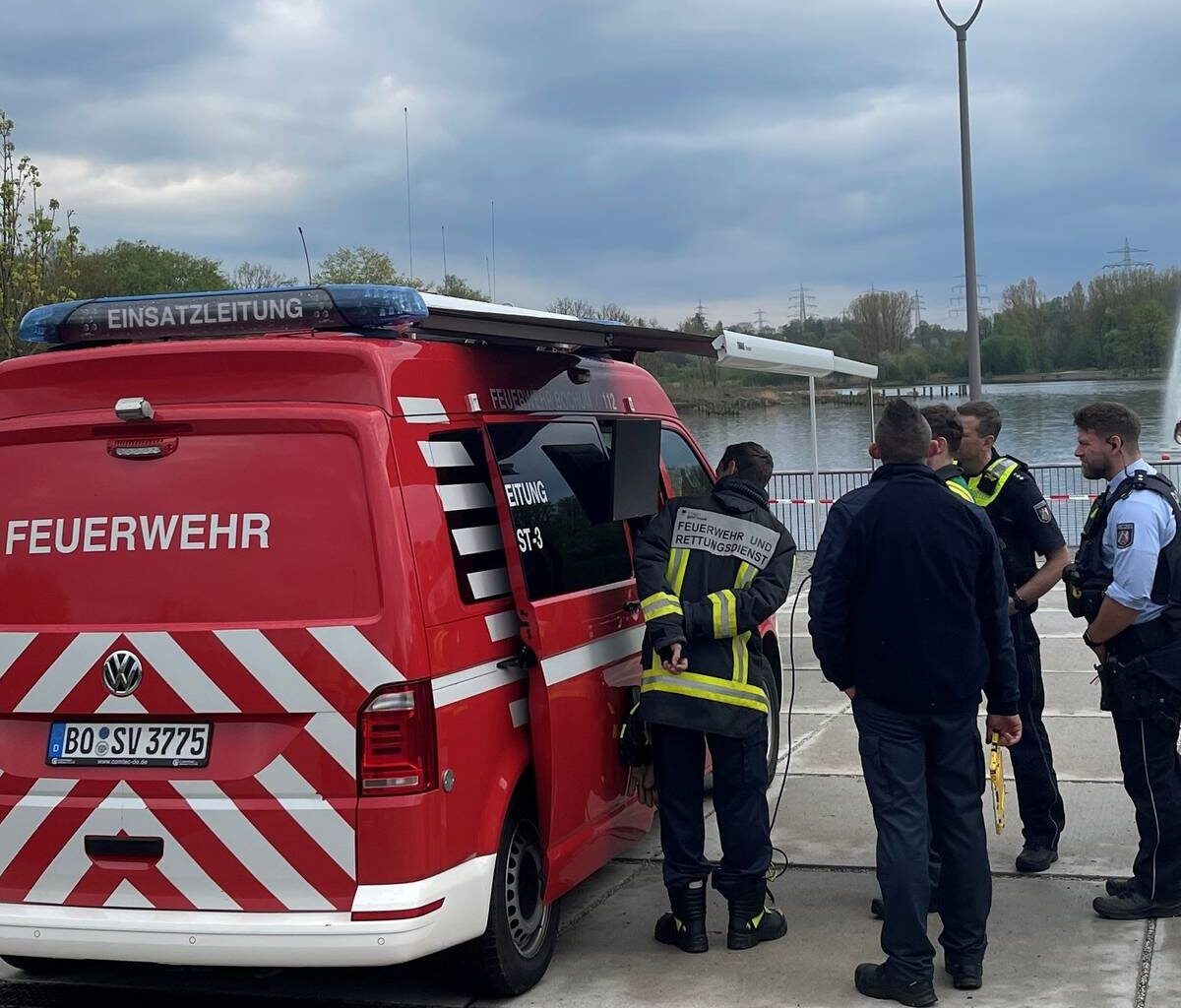 Segelboot kentert auf Kemnader See in Bochum
