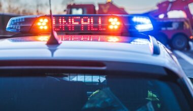 A9 Richtung Berlin gesperrt: Stau nach Unfall mit 4 Lkw bei Dessau
