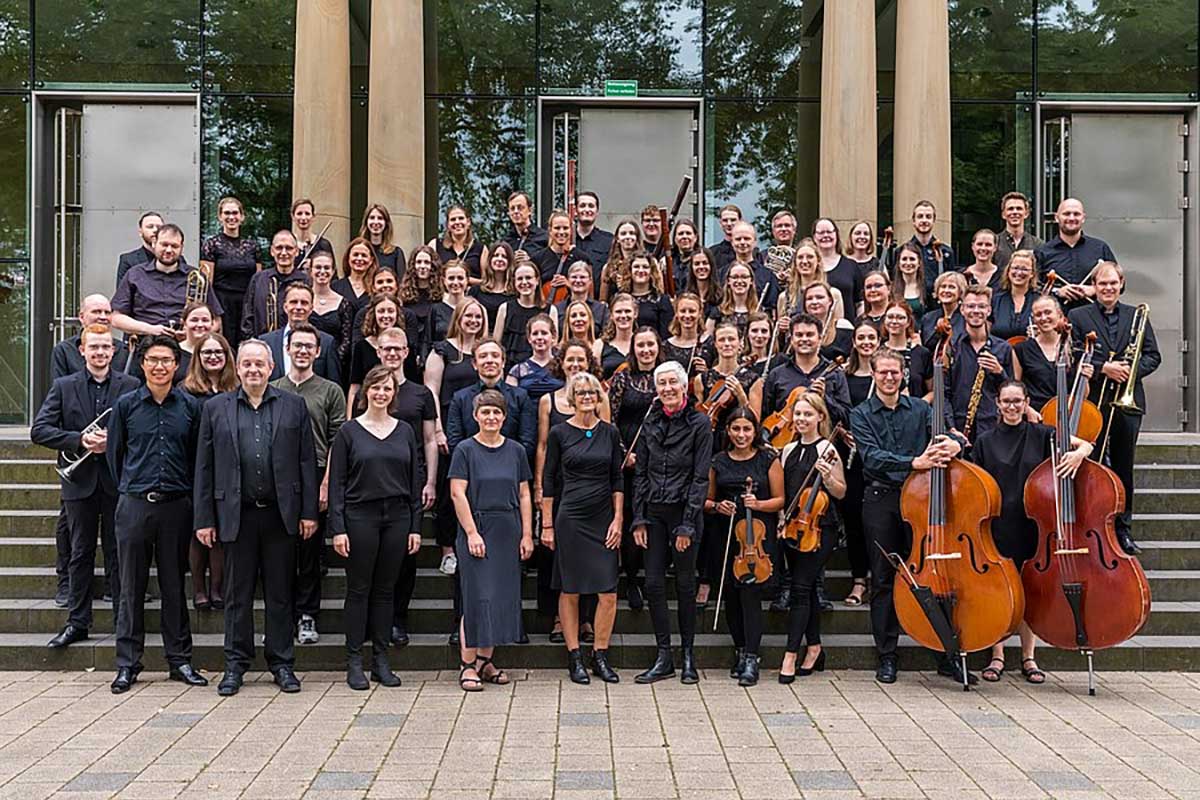 Von Symphonie bis Charthit: UNI Chor und Orchester laden zum Semesterabschlusskonzert ein - blickfeld