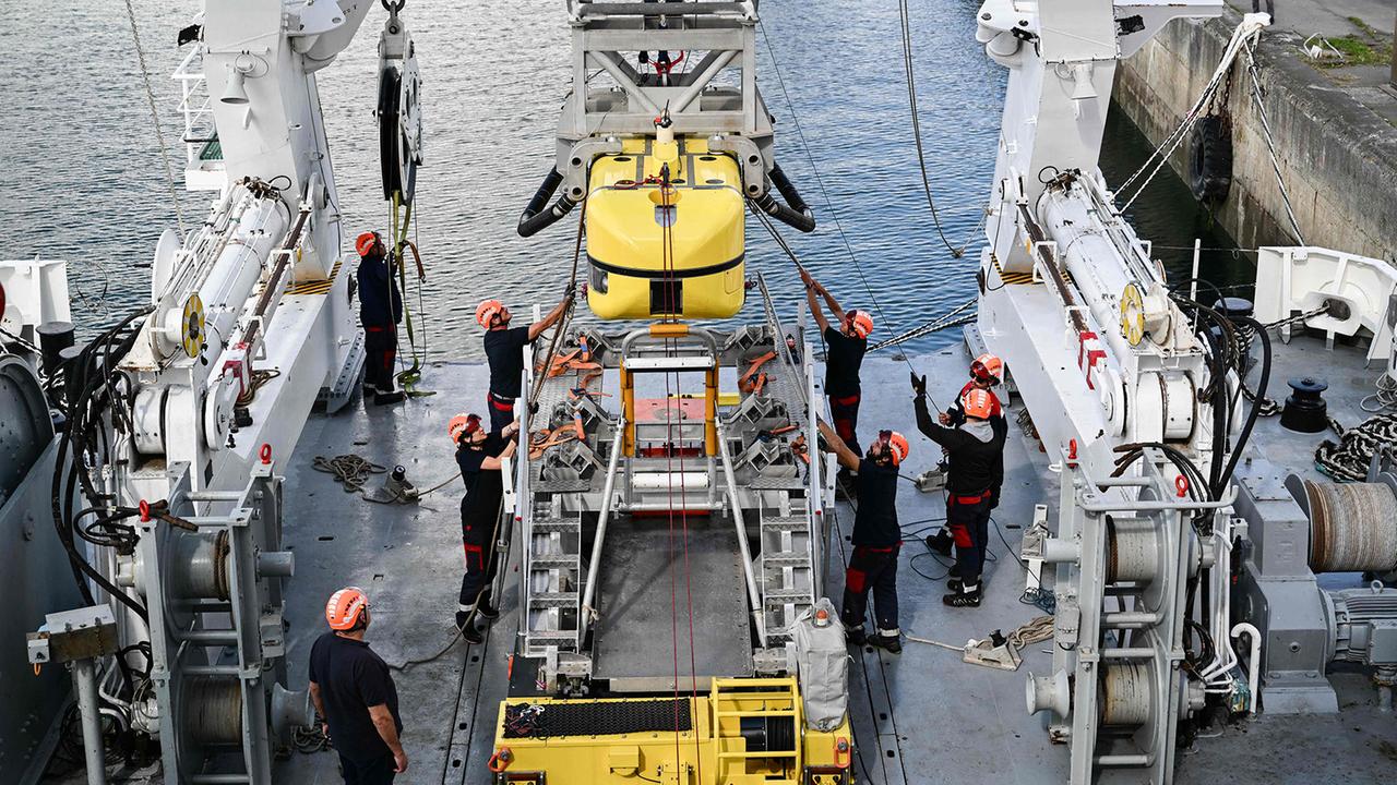 Wissenschaftler finden mehr als 1.000 Atommüll-Fässer im Atlantik