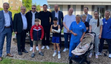 Tennisprofi Daniel Altmaier besucht Kinderzentrum Bethel