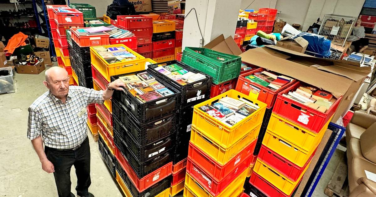 Wuppertaler Büchertafel: Vier Tonnen Lesestoff abzugeben