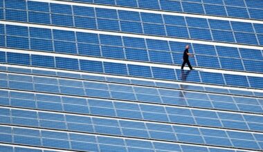 Baustart für den ersten Wuppertaler Solarpark
