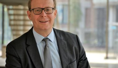 Duell der Top-Berater aus Düsseldorf Justus Haucap berät Ministerin Reiche Südkum Minister Klingbeil