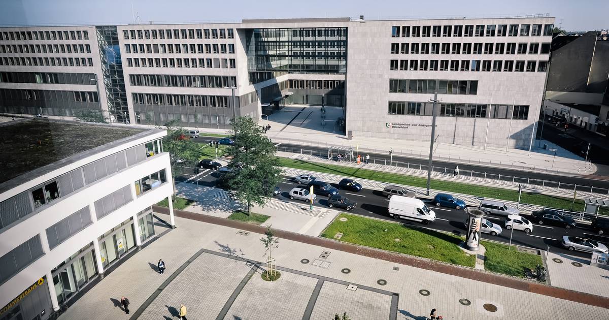 Düsseldorf: Salafistischer Tiktok-Star vor Gericht