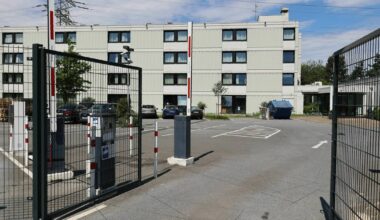 Düsseldorf: Politiker diskutieren über Flüchtlingsunterkunft