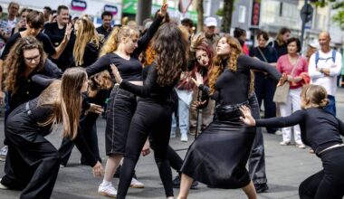 Viele Familien kommen zum Straßenfest am Worringer Platz