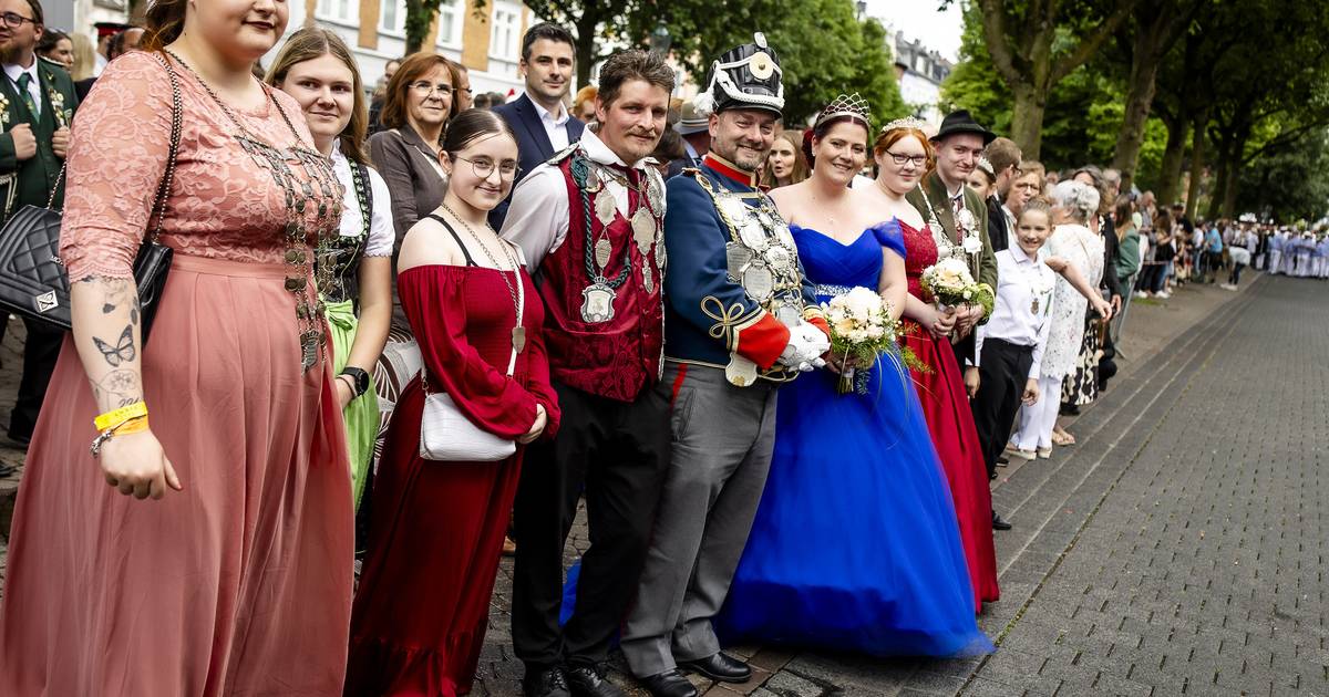Düsseldorf-Eller: Schützen feiern erstmals gemeinsam