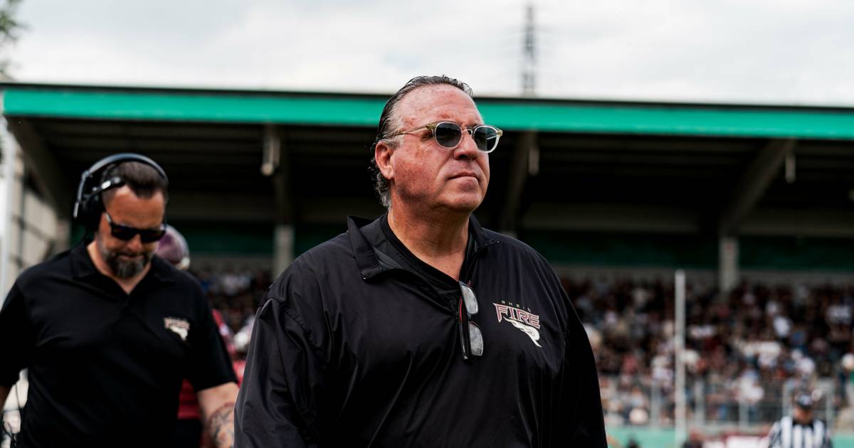 Head Coach Jim Tomsula kehrt dieses Jahr nicht zum Team zurück