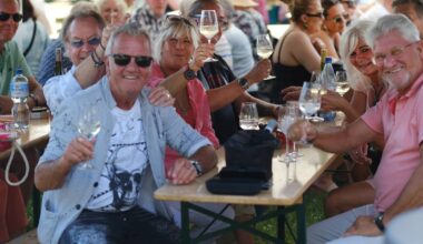 Weingenuss bei herrlichstem Sommerwetter in Lintorf