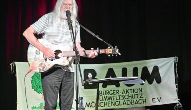 Liedermacher Gerd Schinkel im BIS