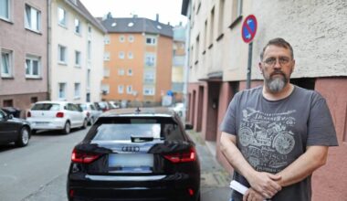 Falschparker werden für schwerbehinderte Frau in Wuppertal zum Problem