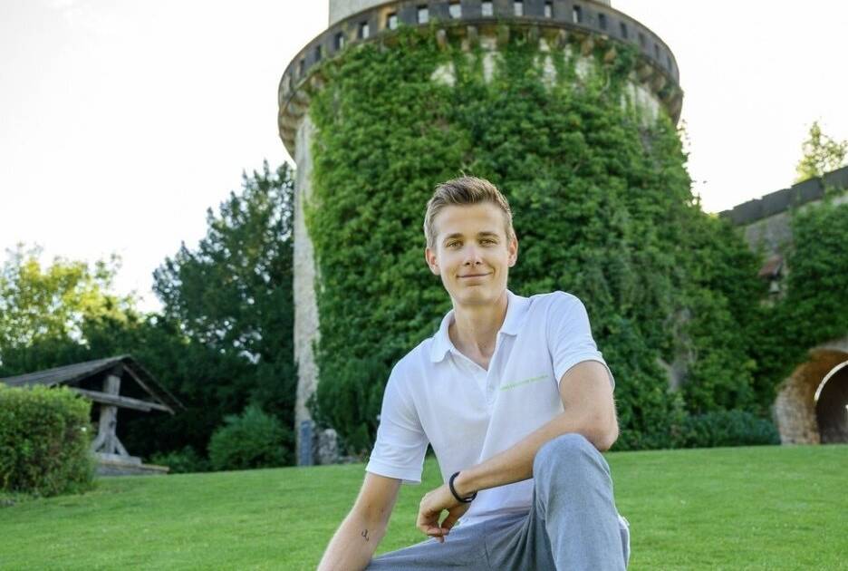 Mann mit Essstörung klärt über Sportsucht auf