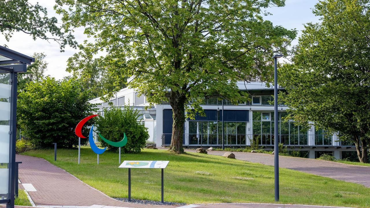 WDR-Sport: Paralympische Bewegung: Neuer IPC-Campus in Bonn eröffnet