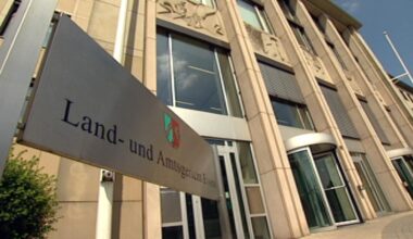 Nordrhein-Westfalen: Ex-Freundin in Gelsenkirchen erstochen: Lebenslange Haft