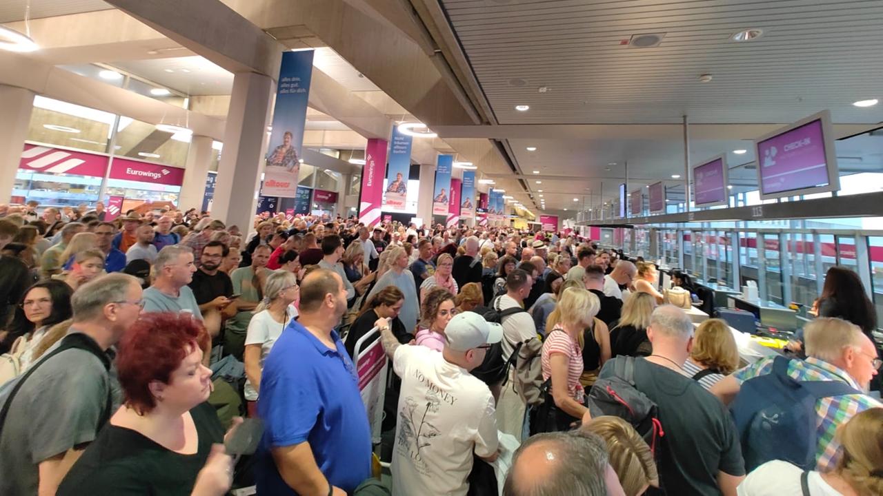 Nordrhein-Westfalen: Verzögerungen am Flughafen Köln/Bonn nach Störung an Gepäck-Anlage