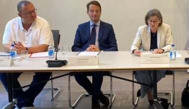 Lehrer:innen helfen im Ruhrgebiet aus