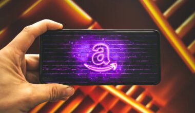 Amazon-Logo auf Handy-Display