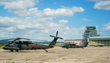 Kanonenschüsse und Helis über Erbenheim
