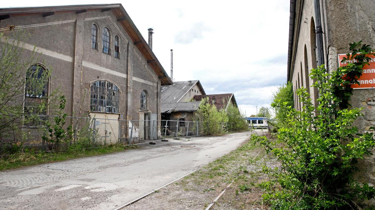 Altes Bahngelände in Augsburg-Hochfeld: Stillstand beim geplanten Wohnungsbau