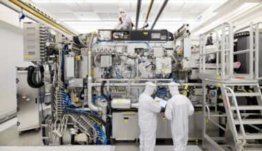 Aktie von ASML stürzt ab: Starke Quartalszahlen, schwache Aussichten | News