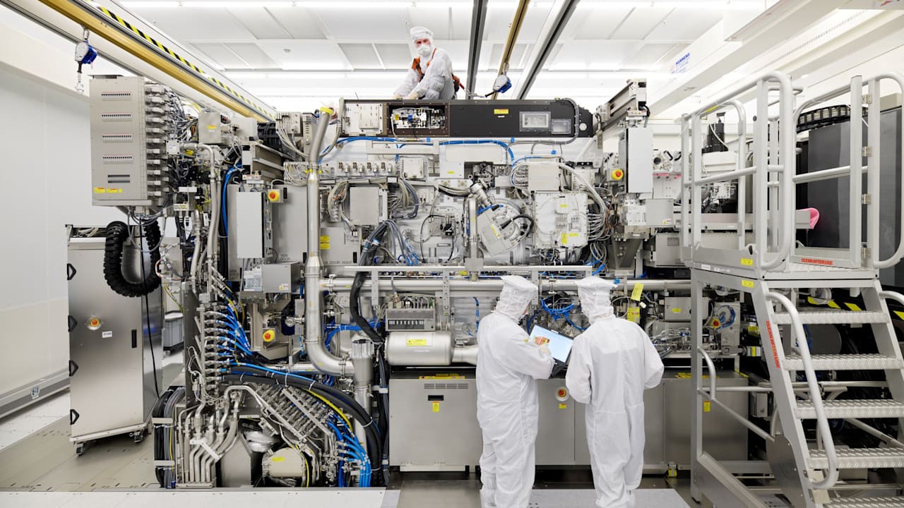 Aktie von ASML stürzt ab: Starke Quartalszahlen, schwache Aussichten | News