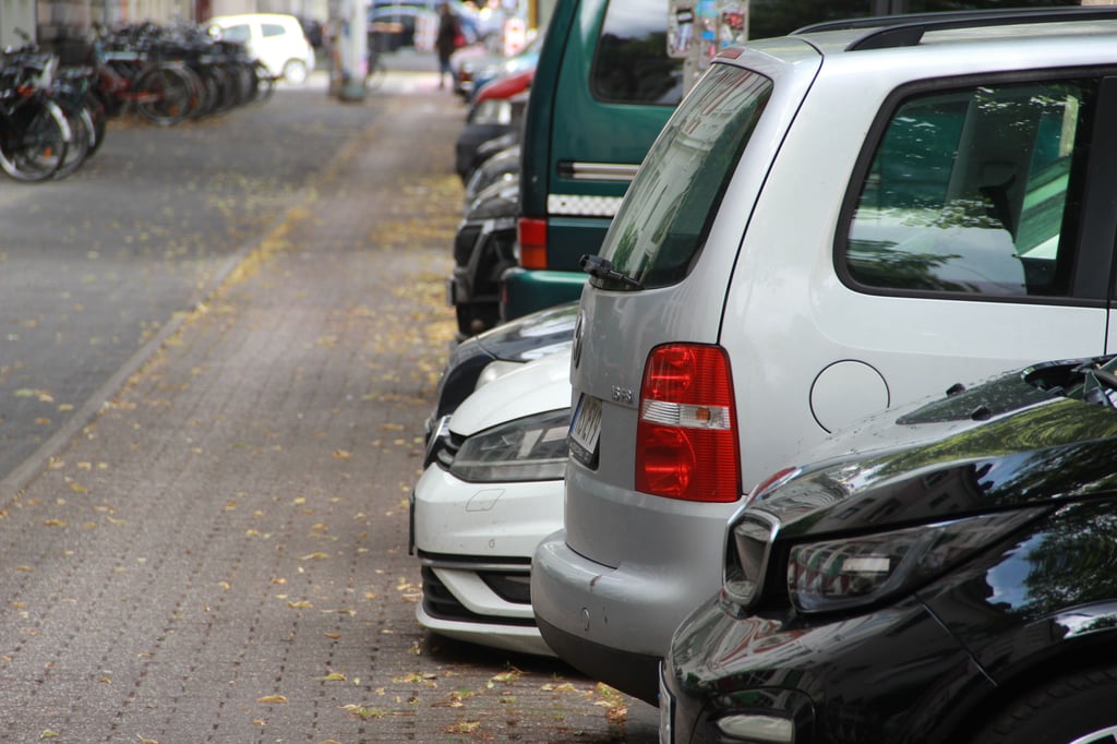 Stadt streicht Parkplätze am Hansaring