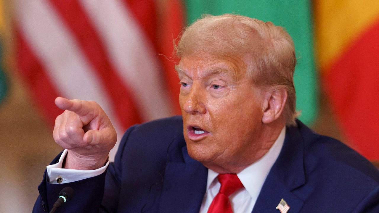 Live-Ticker: Mal wieder totales Zoll-Chaos | Politik