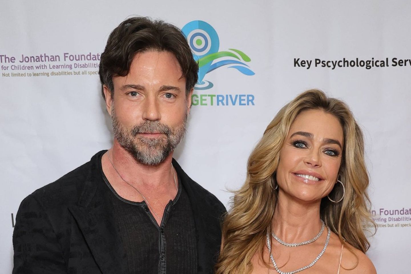 Hier machten sie einen glücklichen Eindruck: Aaron Phypers und Denise Richards auf einem Event im Mai.
