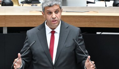 Neuer Etat - SPD-Fraktionschef Saleh verteidigt neue Schulden für Berlin - Politik