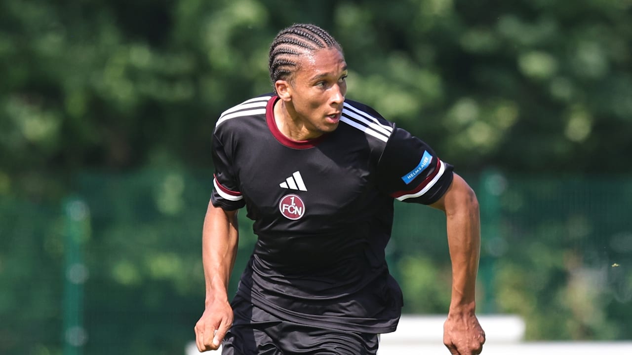 FCN: Sturm-Neuzugang Noah Maboulou überrascht in Nürnberg | Sport
