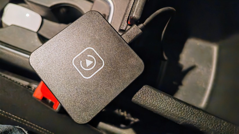 Mini Carplay & Android Auto Box Dongle 